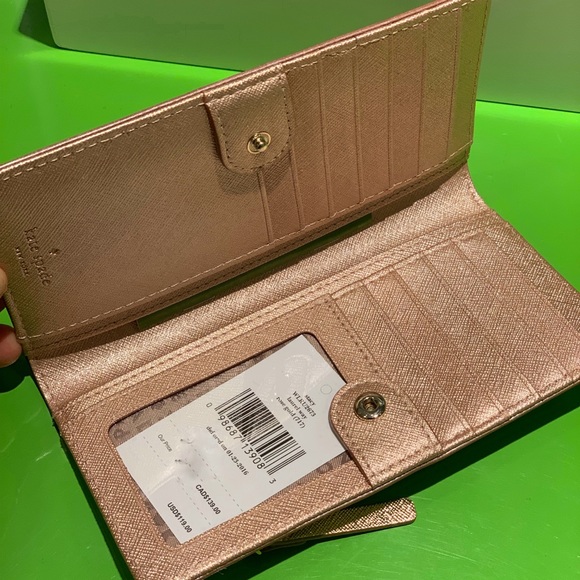 ✨Kate Spade Stacy Laurel Rose Gold Wallet - Picture 5 of 8